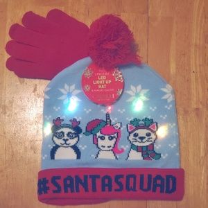 M/L - Light Up Hat with matching red gloves